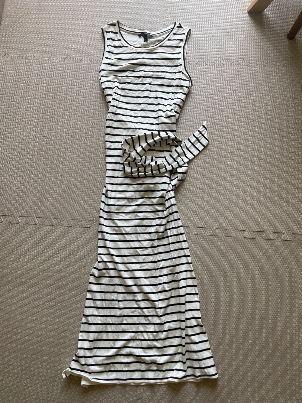 Banana Republic Black & White Striped Sleeveless Maxi Dress Size M